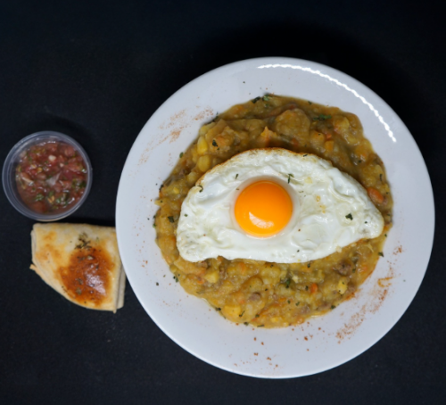 Charquicán con huevo